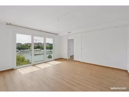 appartement 85 m2 / 4 pièces