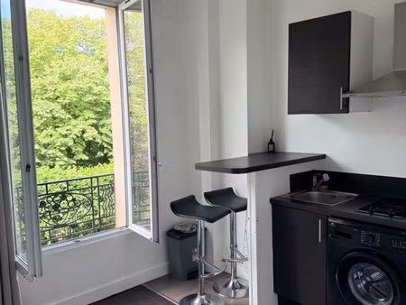 à louer petit studio levallois