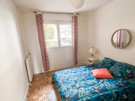 2 pièces lumineux de 46m² avec parking – quartier buzenval