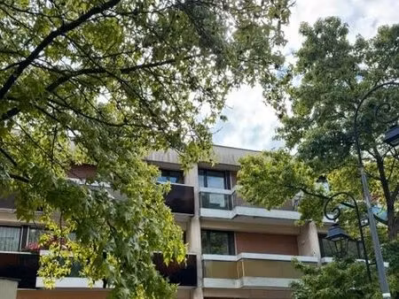 2 pièces parfait état avec vue sur paris