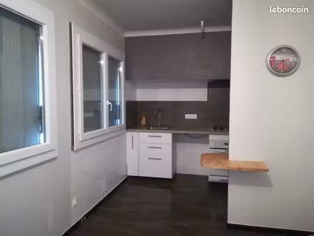 ◊ t3 lumineux & traversant – 49 m² – saint-lizier