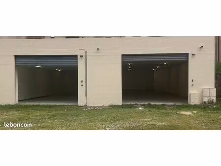 local commercial 130m2 lucciana