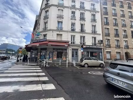 local boulangerie 73 m²