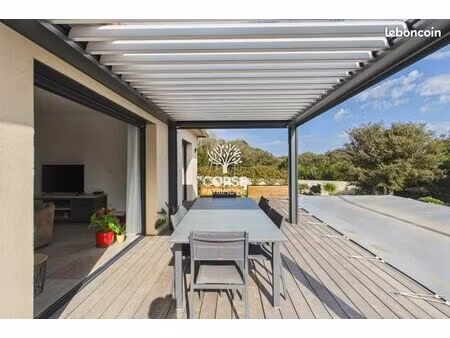 villa 4 pièces 125 m²