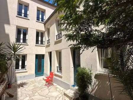 immeuble de 4 appartements