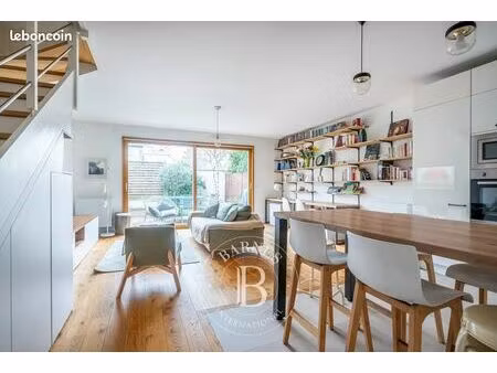 maison 7 pièces 135 m²