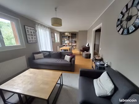 maison 6 pièces 135m²