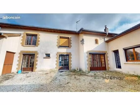maison 5 pièces 169 m²