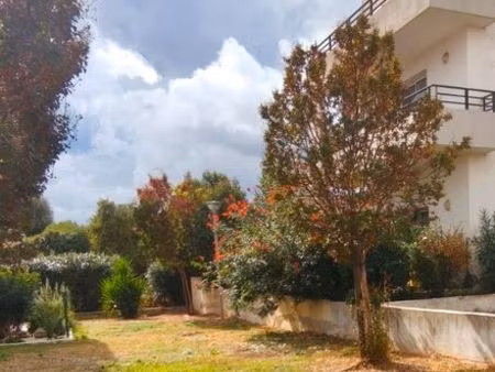 vends t2 avec jardin
