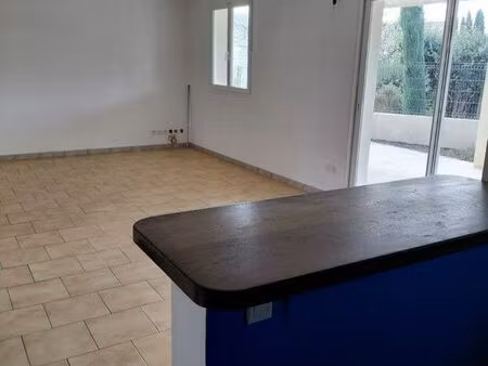appartement t 4