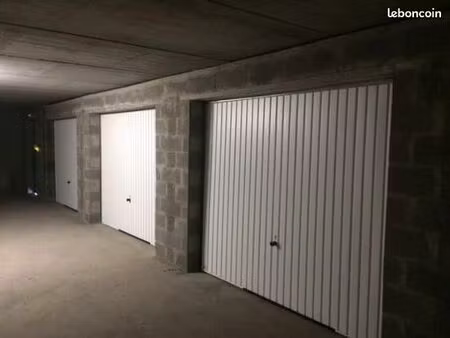 loue box dans résidence sécurisée proche porte d'italie