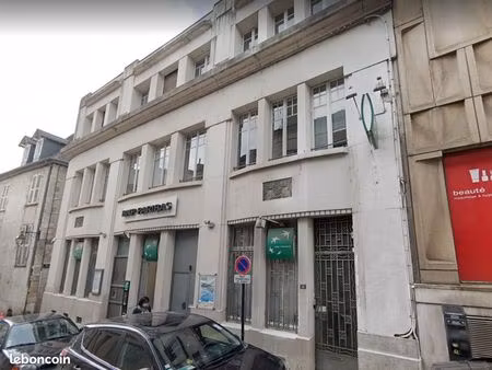 bureaux 981 m² auxerre