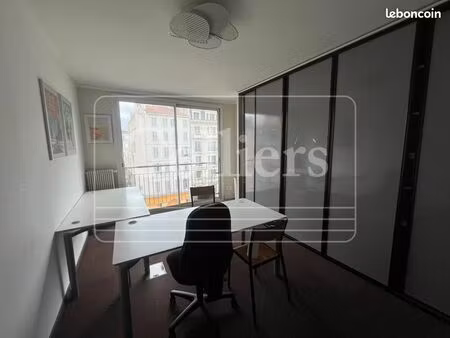 bureau 174 m²