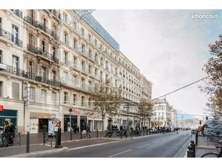 bureaux 250 m²