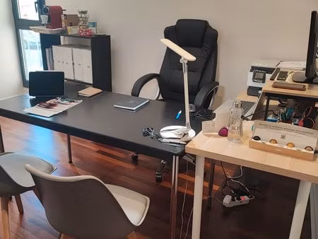 bureau à louer 12.5m2 marseille 8e