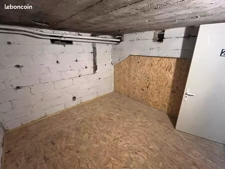 cave / stockage