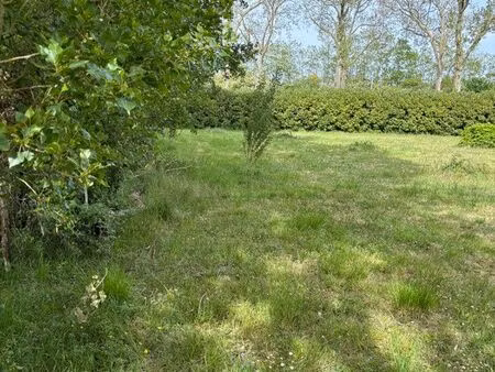 terrain commercial 2 040 m² – emplacement n°1 à perrigny / auxerre
