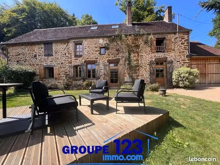 longère 8 pièces 240 m²