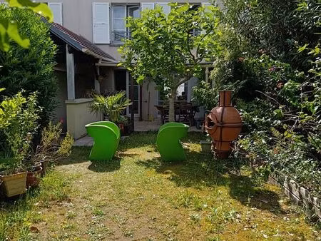 maison avec jardin et sous sol - 74m² - 4 pièces