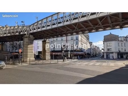 commerce beauté/coiffure 62 m²