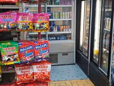 épicerie avec apart porte de montreuil
