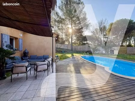 villa 6 pièces 155 m²
