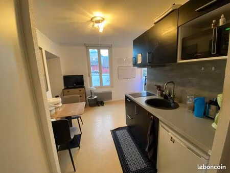 studio meublé 25m2 avec balcon et parking privé - proche frontière suisse