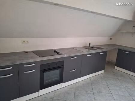 apparemment f4 78m² avec 2 places de parking privative