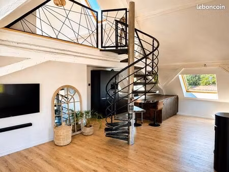appartement loft f3 anjoutey