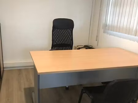 bureau individuel à 5eur/h