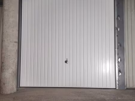 vente box fermé