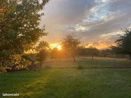 maison familiale au cœur de la nature avec vue dégagée (prés  étangs  forêt)