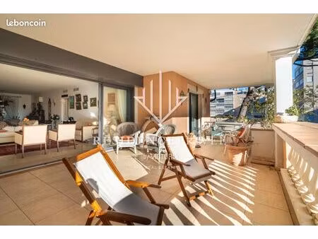 appartement 5 pièces 145 m²