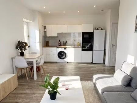 location t2 meublé 35 m2 refait à neuf