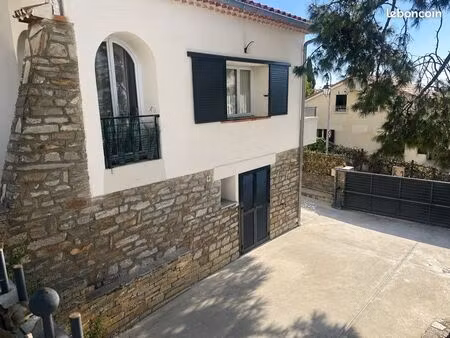 maison rénovée avec piscine et studio indépendant