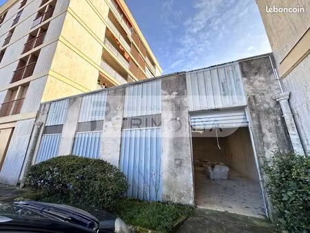 local d'activité 129 m²