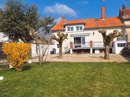 maison 3 chambres 1200m2 terrain