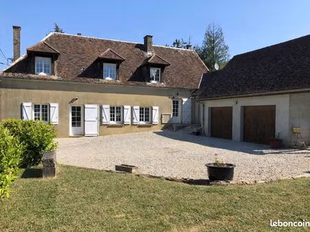 maison 6 pièces 209 m²