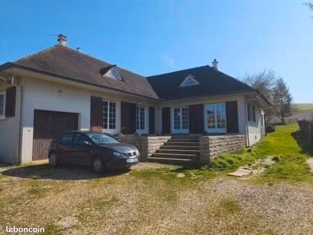 charmante maison familiale avec grand terrain arboré – cadre paisible et recherché