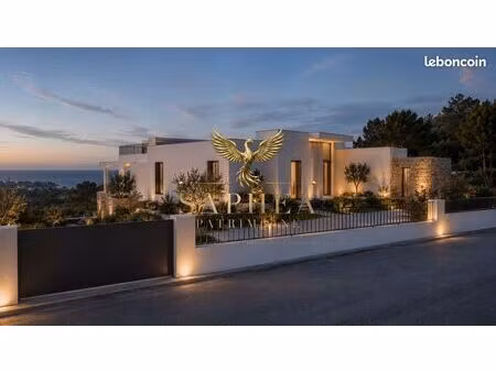 villa 10 pièces 330 m²