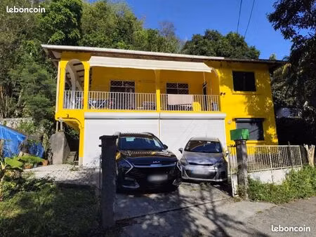 le gosier / besson – villa avec terrasse  jardin / double garage