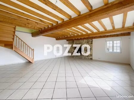 maison 8 pièces 236 m²