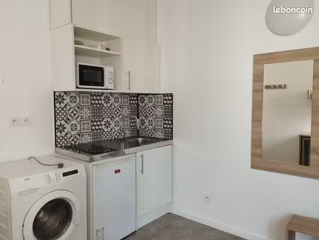 studio meublé avec parking