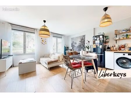 appartement meublé t2 44m² + garage