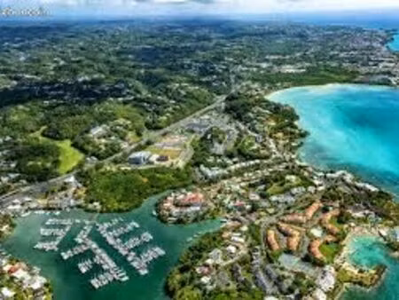 studio flottant oceanis marina bas du fort