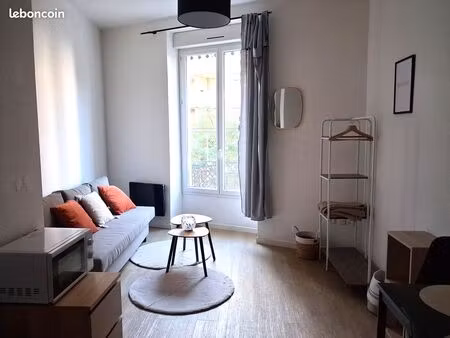 studio t1 21m2 gratte-ciel tolstoï