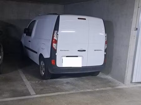 parking à louer bd. berthier  paris 17ème