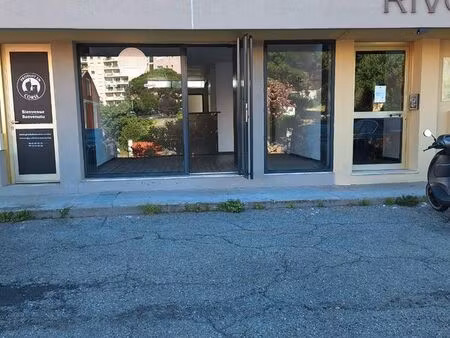 local commercial