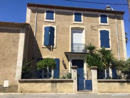 belle maison vigneronne avec nombreuses dépendances