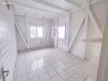 maison 5 pièces 145 m²
